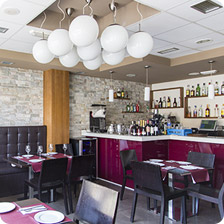 Disfruta los lugares más distinguidos de Roquetas de Mar y Aguadulce